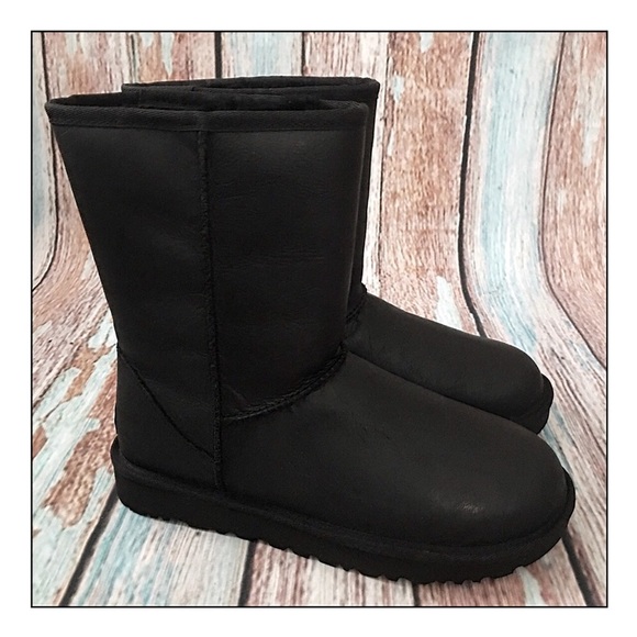 UGG Shoes - NEW Ugg Black Classic Leather Short Boots